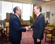 وزير الخارجية المصري يبحث تعزيز التعاون الاقتصادي والتجاري مع الاتحاد الأوروبي