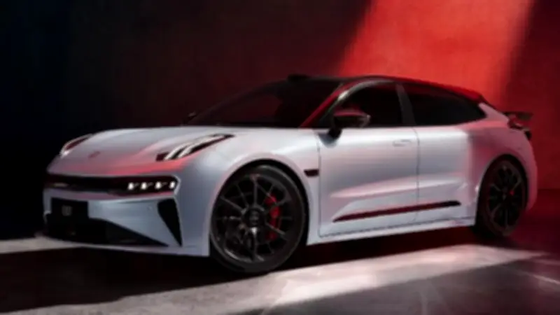 زيكر تكشف عن إصدار خاص من طراز 001 الكهربائي بمناسبة الذكرى السنوية