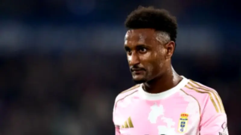 ريال أوفييدو يهزم إشبيلية 1-0 في الدوري الإسباني بمشاركة هيثم حسن