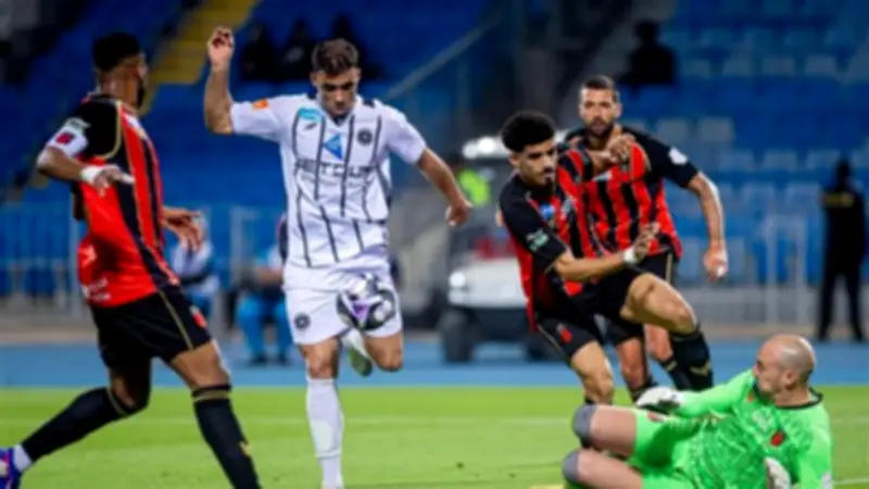 تعادل الشباب والرياض 1-1 في الدوري السعودي للمحترفين ضمن الجولة 27