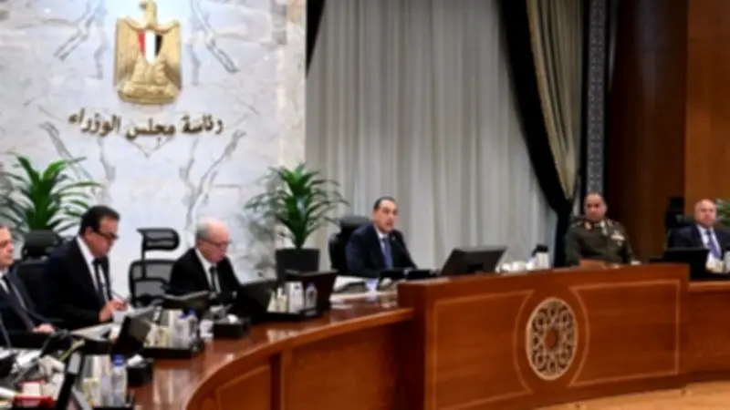 تأجيل غلق المحال العامة والمطاعم من 10 إلى 13 أبريل احتفالاً بأعياد المسيحيين