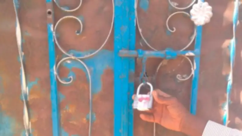 غلق وتشميع 10 محلات في أسوان تديرها جنسيات غير مصرية