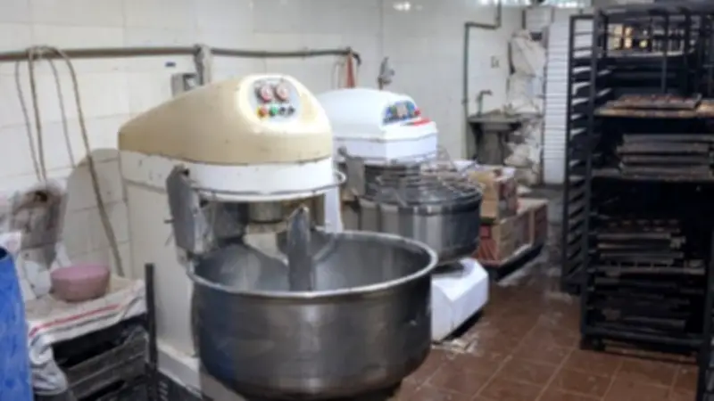 ضبط 10 آلاف عبوة مواد غذائية فاسدة قبل بيعها للمواطنين بالقليوبية