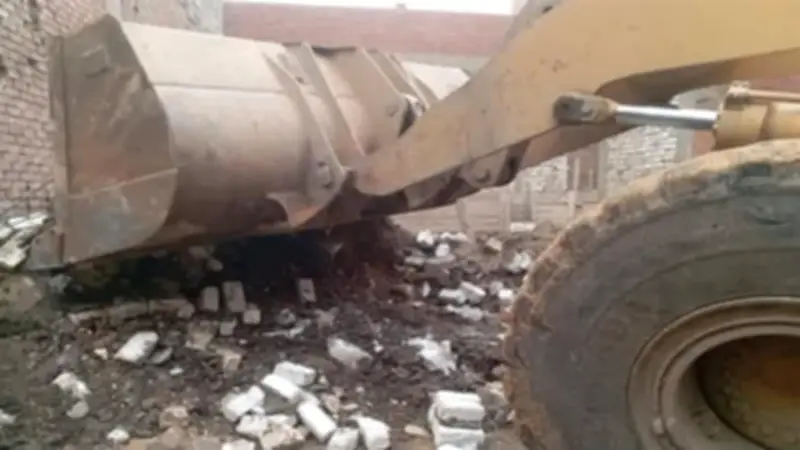 إزالة 10 تعديات على الأراضي الزراعية في بني مزار ضمن الموجة 28