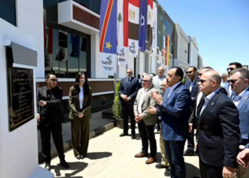 مدبولي يفتتح مصنع هايچينك للمنتجات الورقية والصحية باستثمارات 100 مليون دولار