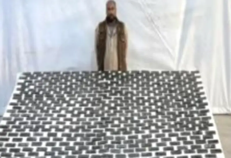 إحباط محاولة تهريب أطنان مخدرات بـ123 مليون جنيه في مطار القاهرة