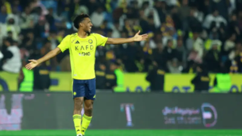 بعد 13 عامًا.. كينجسلي كومان يسجل أول هاتريك في مسيرته مع النصر ضد الأهلي القطري