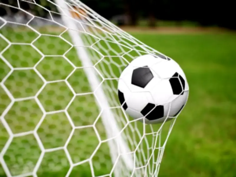 مواعيد مباريات الجمعة 17 أبريل 2026 والقنوات الناقلة: يوم حافل بالمنافسات الأوروبية والقارية