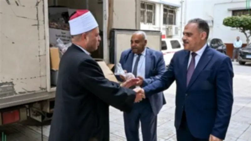 محافظ الشرقية يشهد تسليم 2 طن لحوم أضاحي لتوزيعها على الأسر المستحقة