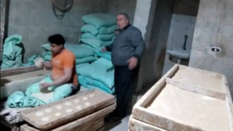 ضبط 20 مليون جنيه في قضايا نقد أجنبي و24 طن دقيق مهرب بالمحافظات