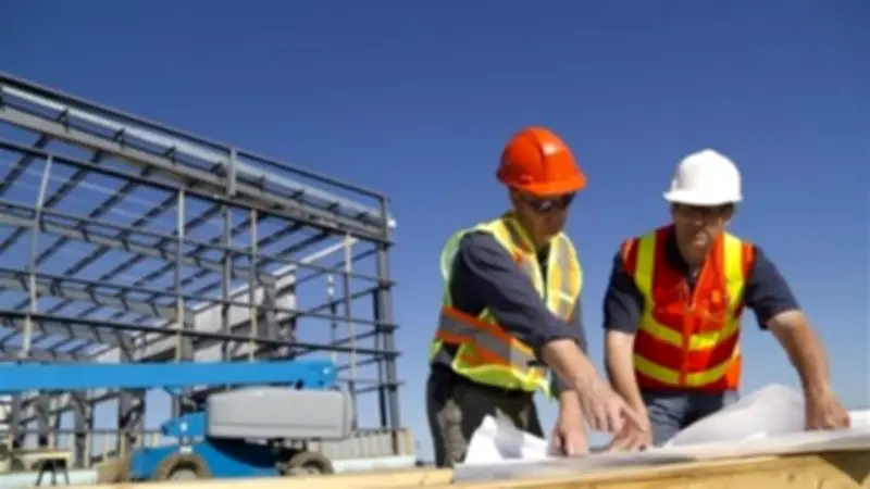 وزارة الإسكان تطلق مشروعًا لتدريب 2000 شاب في حرف التشييد والبناء بدعم من مبادرتي حياة كريمة ومراكب النجاة