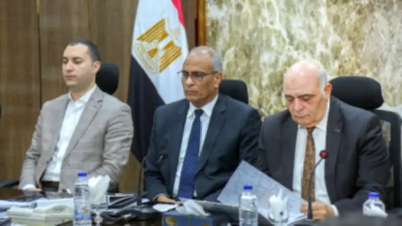 محافظ كفر الشيخ يتابع تنفيذ مشروعات الخطة الاستثمارية 2025-2026