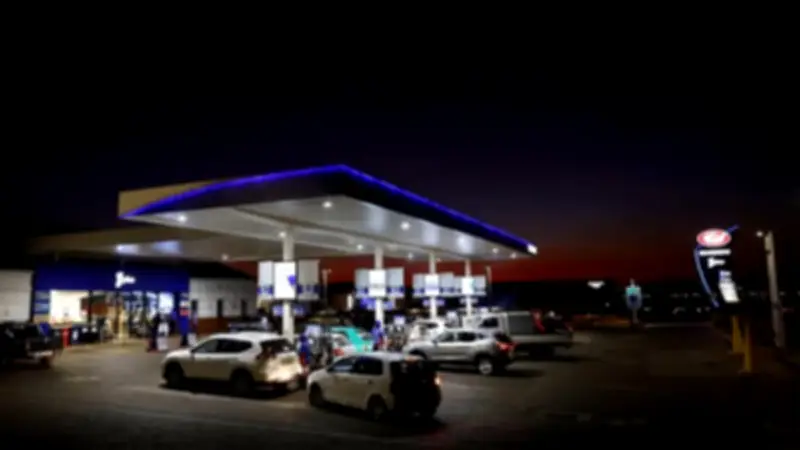 الصين تخفض أسعار البنزين والديزل لأول مرة في 2026 مع تراجع النفط عالميًا