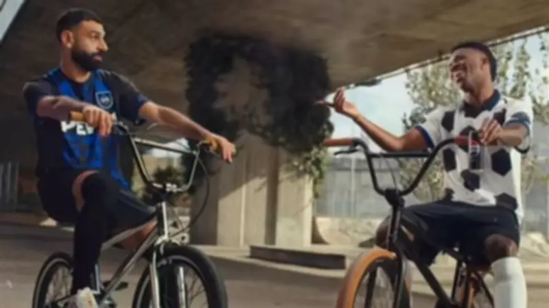 محمد صلاح يشارك في حملة دعائية عالمية مع بيكهام وفينيسيوس قبل كأس العالم 2026