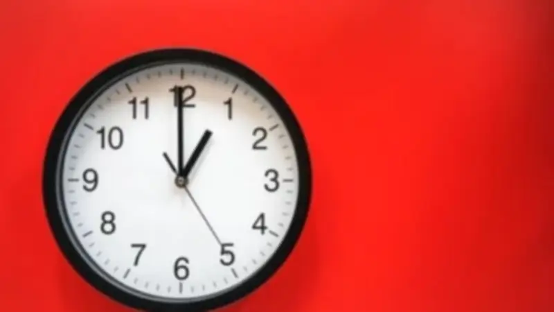 بدء التوقيت الصيفي 2026 في مصر منتصف الليل.. تقديم الساعة 60 دقيقة