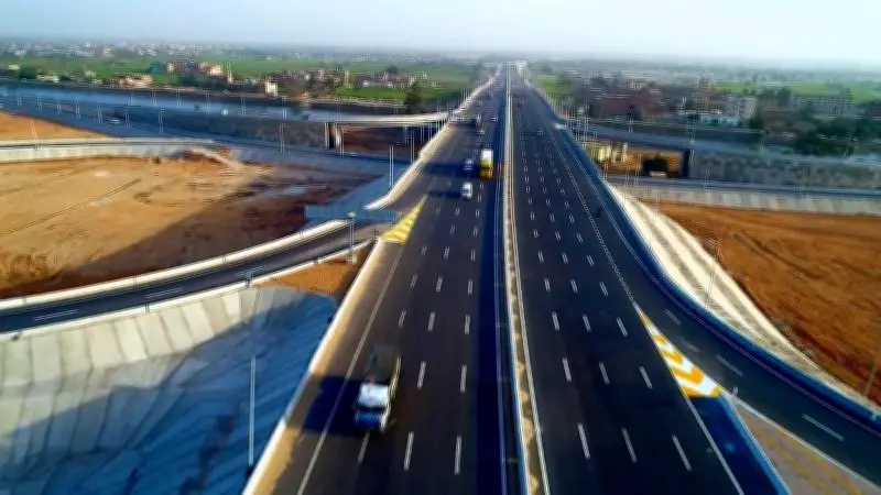 نهضة النقل في مصر 2027: استراتيجية شاملة لربط الجمهورية وتحديث شبكات الطرق