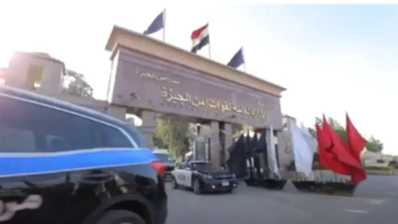 حملة أمنية بالجيزة تنفذ 250 حكماً قضائياً وتزيل 1500 مخالفة مرافق