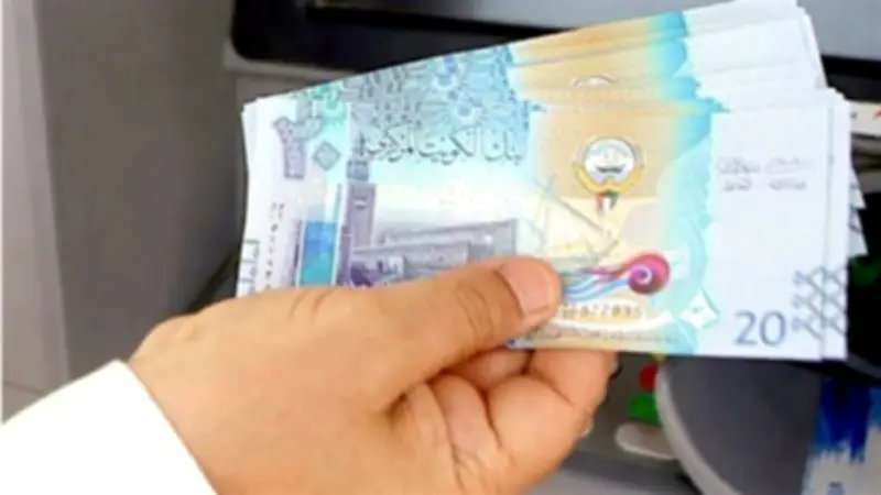 سعر الدينار الكويتي اليوم الإثنين 27 أبريل 2026 في البنوك المصرية
