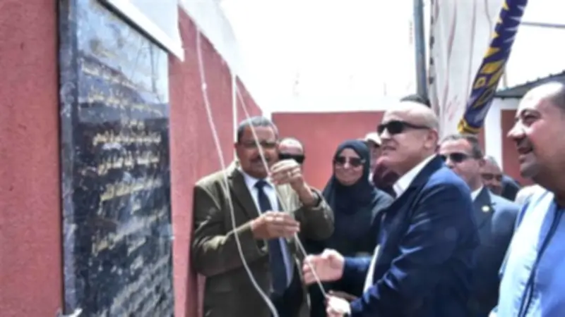 محافظ الأقصر يفتتح محطتي صرف صحي في إسنا بتكلفة 288 مليون جنيه ضمن مبادرة حياة كريمة