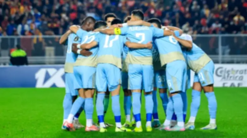 الأهلي يدرس 3 بدائل لتعويض غياب بلعمري في مواجهة بيراميدز المصيرية