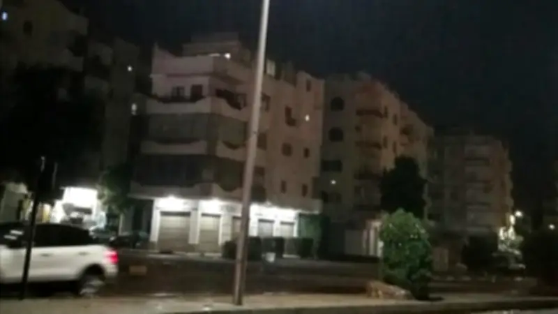 سقوط أمطار متفاوتة الشدة على 3 مناطق وتكاثر السحب على القاهرة الكبرى