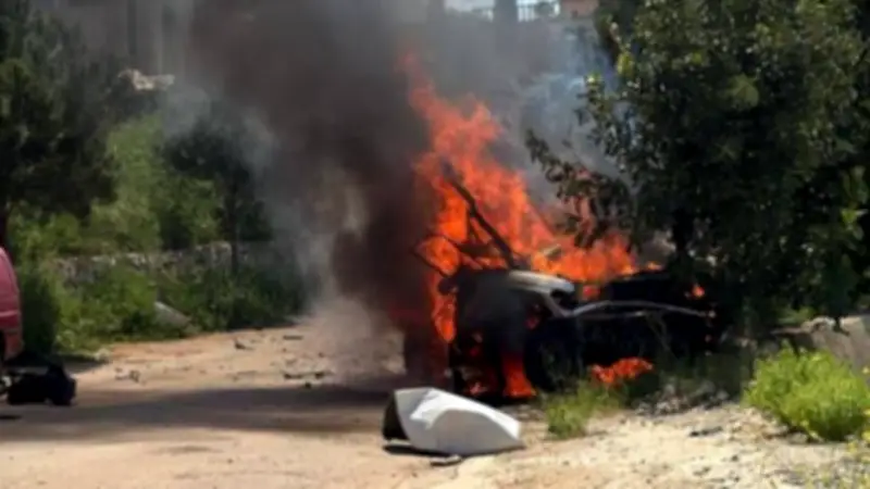 إصابة 3 أشخاص بغارة إسرائيلية على سيارة في جنوب لبنان