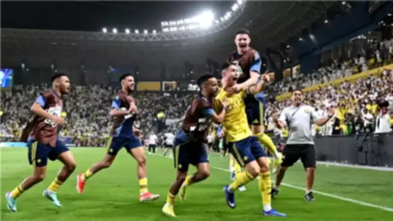 رونالدو يقترب من الألف: 30 هدفًا تفصله عن التاريخ