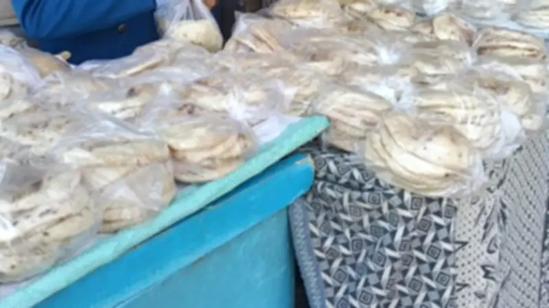 حملات تموينية مكبرة بقنا تضبط 305 مخالفات متنوعة بالأسواق والمخابز