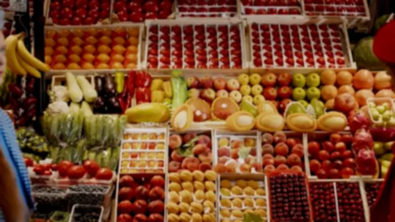 سعر الفاكهة اليوم: الجوافة تقفز لـ35 جنيهاً والبرتقال الصيفي ينخفض