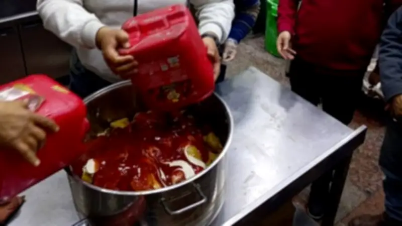 المنيا: إعدام 350 كيلو أغذية فاسدة وتحرير 28 محضرًا في حملات تموينية موسعة