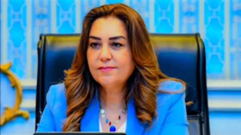 غلق وتشميع 37 محلًا مخالفًا في كفر شكر والتصالح مع 45 آخرين