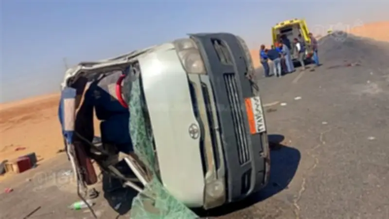 إصابة 4 أشخاص في انقلاب ميكروباص بطريق شبرا–بنها الحر بالقليوبية