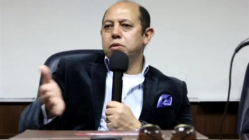 أحمد سليمان: نجم أهلاوي حصل على 4 تذاكر لمباراة الزمالك وبيراميدز