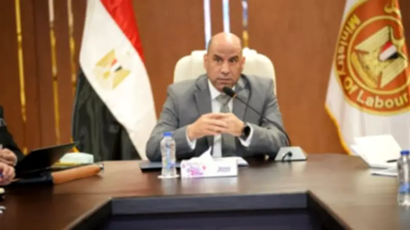 تحولات مرتقبة في سوق العمل.. 4 ملفات على طاولة التشاور الاجتماعي الجمعة