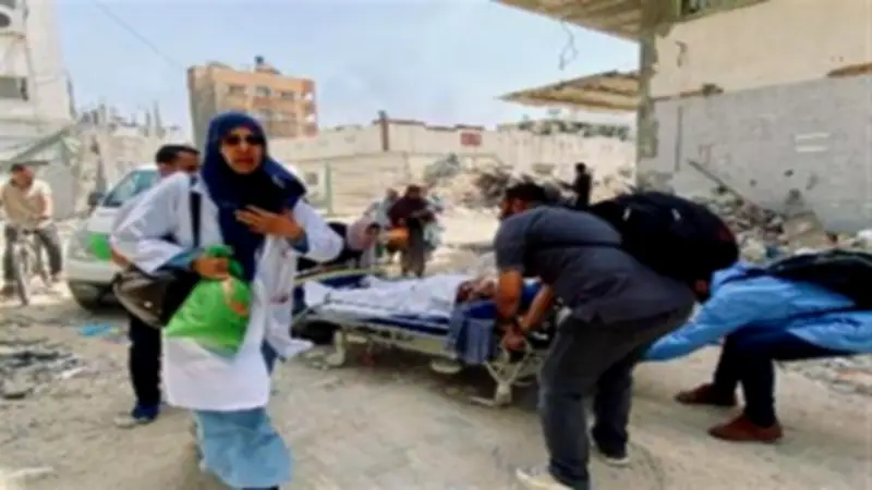 استشهاد 5 وإصابة آخرين في قصف إسرائيلي على بيت لاهيا شمال غزة