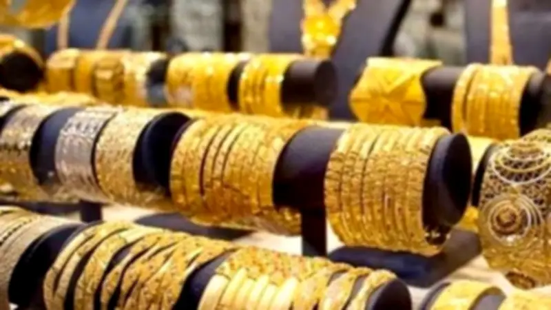 الذهب في منطقة الحيرة.. خبير يكشف سيناريوهات الصعود إلى 5000 دولار أو الهبوط الحاد