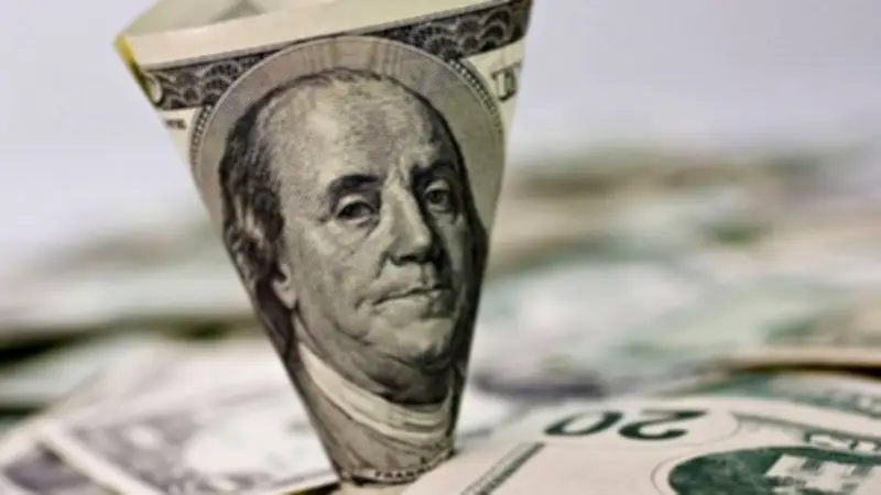 استقرار سعر الدولار عند 51.96 جنيه للشراء اليوم الجمعة 24 أبريل 2026