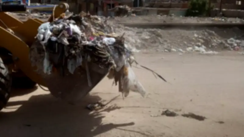 رفع 57 طن مخلفات وتحرير 15 محضر إشغال بأبوتشت في حملة نظافة موسعة