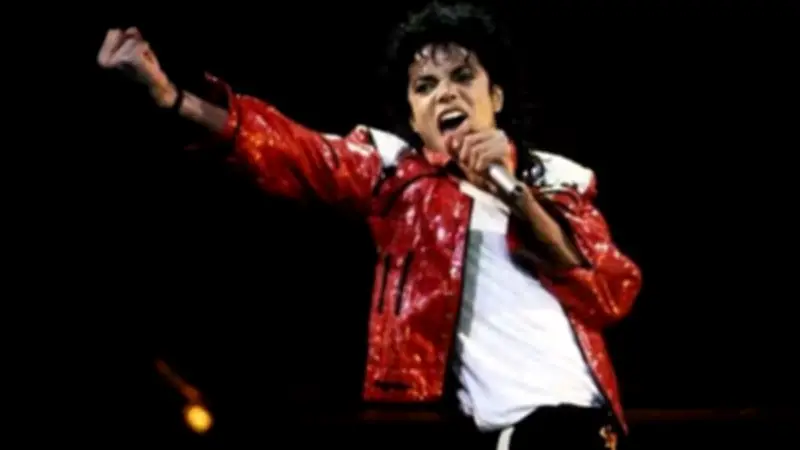 فيلم مايكل جاكسون يحقق 590 ألف دولار في 6 أيام ويبسط سيطرته على شباك التذاكر الصيني