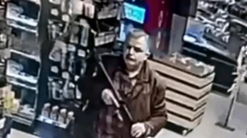 إصابة 6 أشخاص في هجوم صاروخي من لبنان وإعلان وقف إطلاق نار لمدة 10 أيام