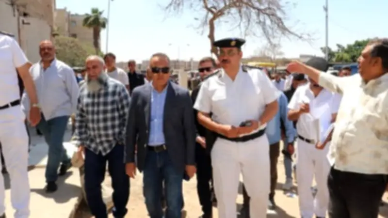 رئيس جهاز 6 أكتوبر يسحب الوحدات المخالفة في الحي السادس ويوجه تحذيرات صارمة