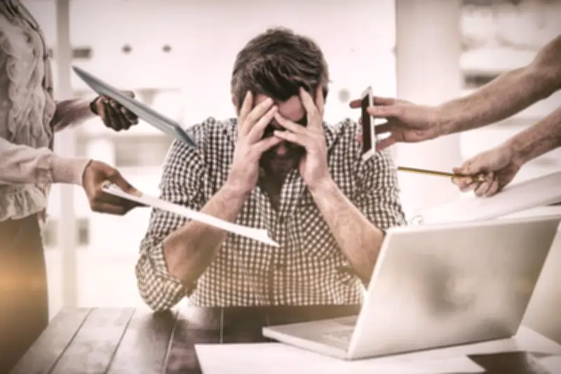 التقط أنفاسك وحافظ على شغفك: 6 طرق فعالة للتخلص من ضغوط العمل