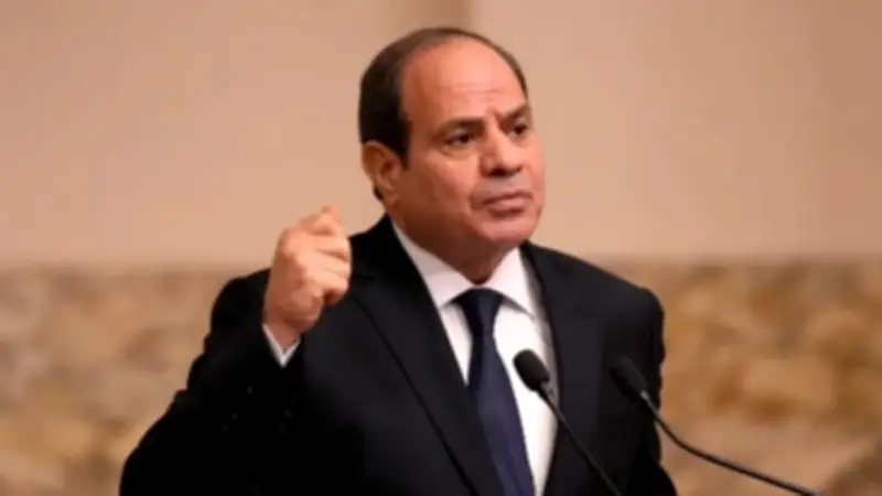 السيسي: البطالة تنخفض إلى 6.2% وفرص عمل جديدة في الصناعة والزراعة