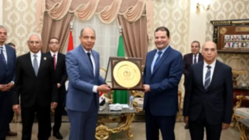 توقيع عقود تأمين صحي شامل بالمنيا لخدمة 7 ملايين مواطن