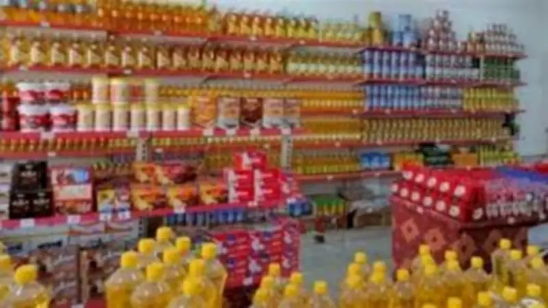 تراجع أسعار 7 سلع أساسية اليوم.. السكر والدقيق والمكرونة الأبرز