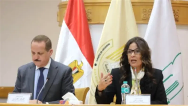 وزيرة الثقافة تترأس الاجتماع الـ76 للمجلس الأعلى وتطرح رؤية لتطوير مراكز الإبداع والمكتبات