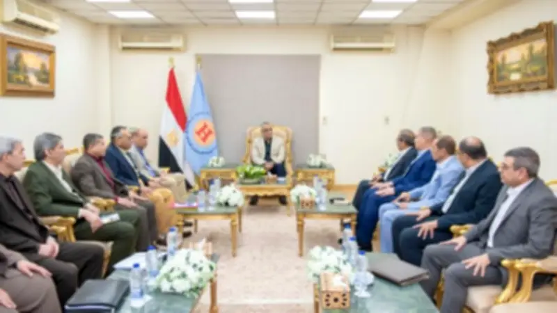 جمبلاط يعلن نظام مكافآت جديد بمصنع 81 ويشدد على ربط الحوافز بالإنتاجية