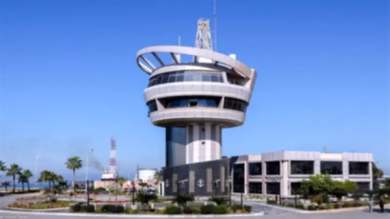 ميناء دمياط يسجل حركة تجارية نشطة: 85 ألف طن واردات و11 ألف طن يوريا صادرات خلال يوم