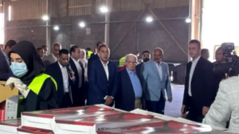 مدبولي يفتتح 9 مشروعات صناعية بالسخنة توفر 1300 فرصة عمل