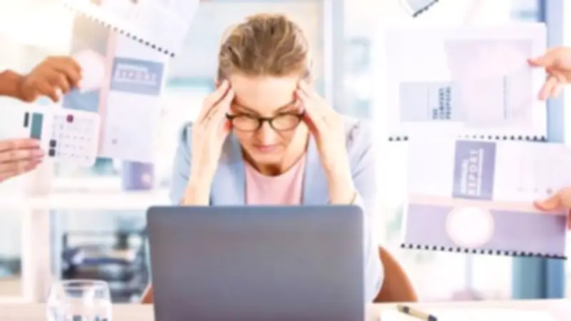 الصحة النفسية: 9 آلاف مكالمة خلال 3 أشهر عبر الخط الساخن المجاني